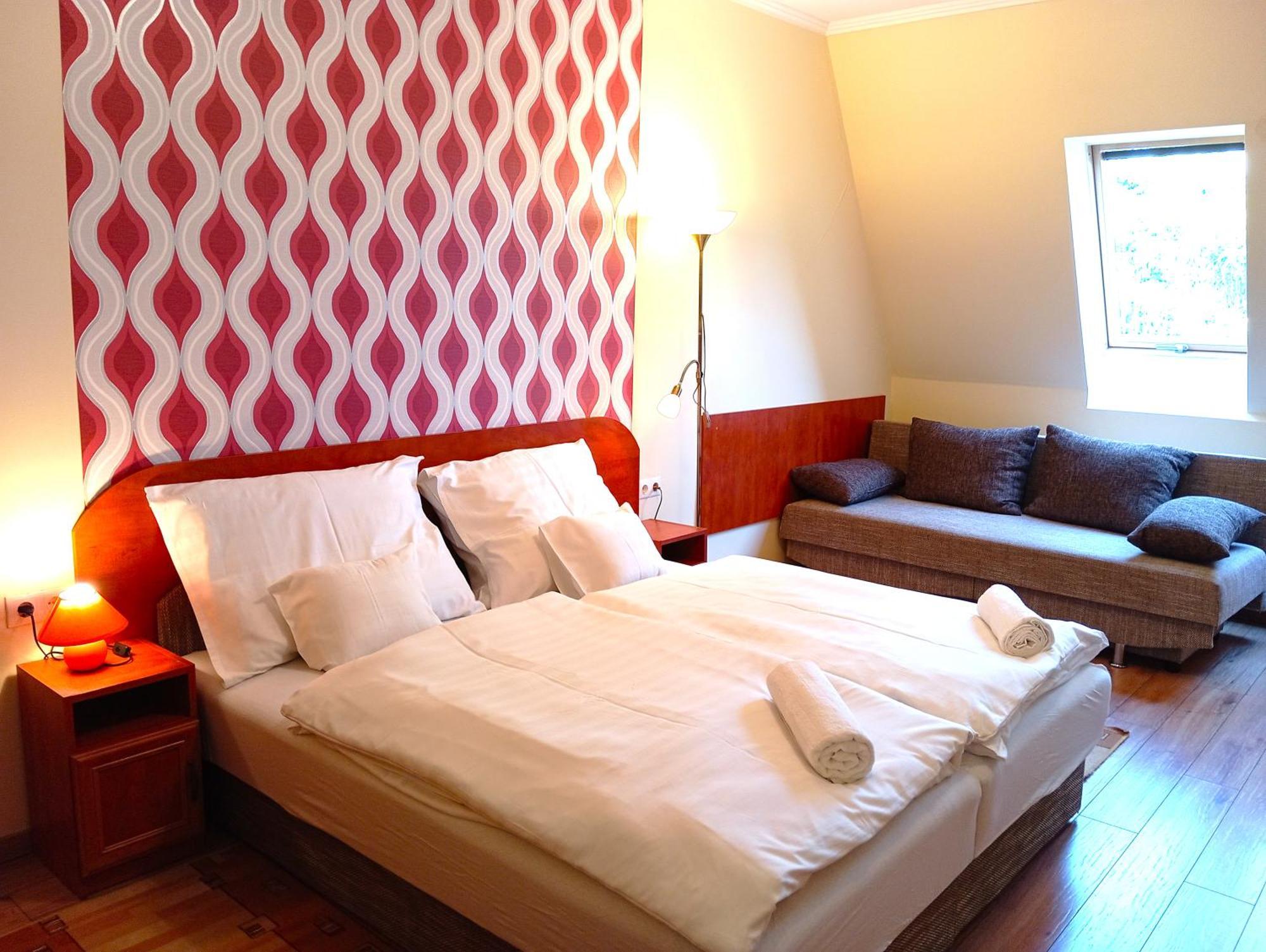 Patak-Party Apartmanok Bogács Екстериор снимка